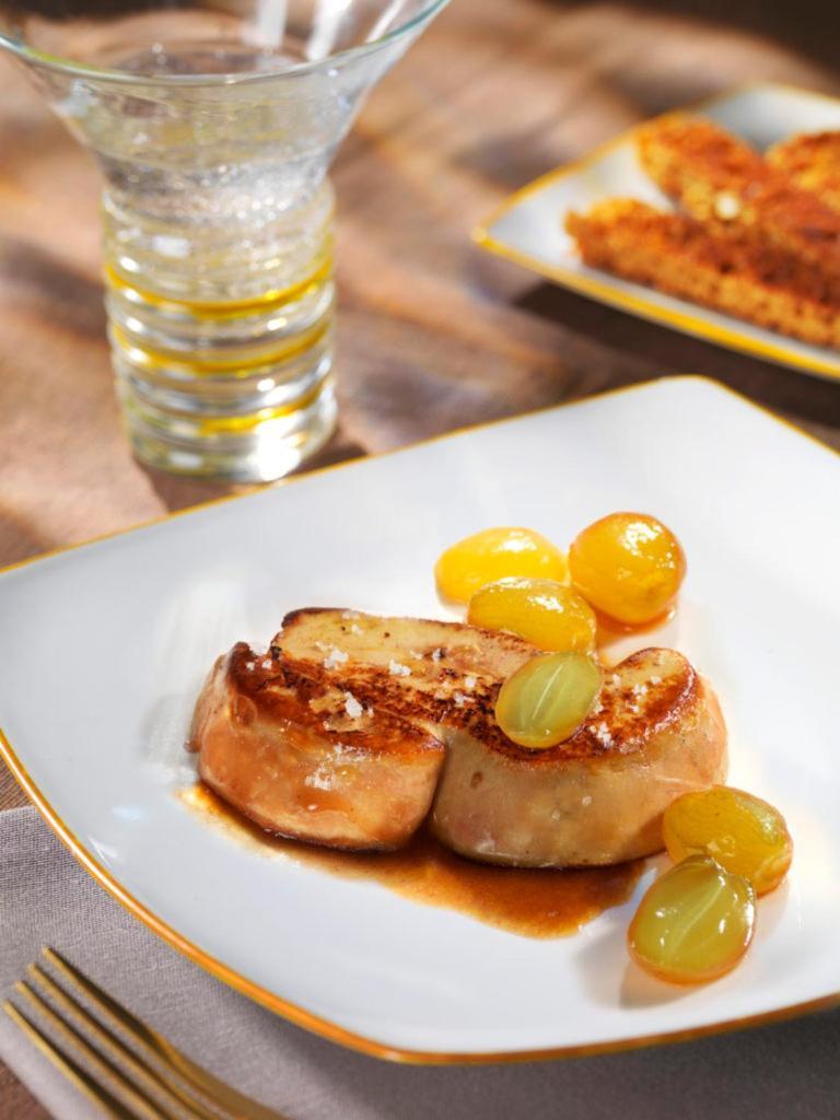 Logis Hotel - Restaurant Maison Claude Darroze Langon  Dış mekan fotoğraf